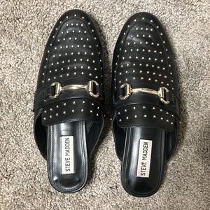 Steve Madden slip ons